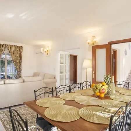 Marina - 5 Min Walk To The Beach, Heated Pool, Spa, 5 Bedrooms * Benalmadena
